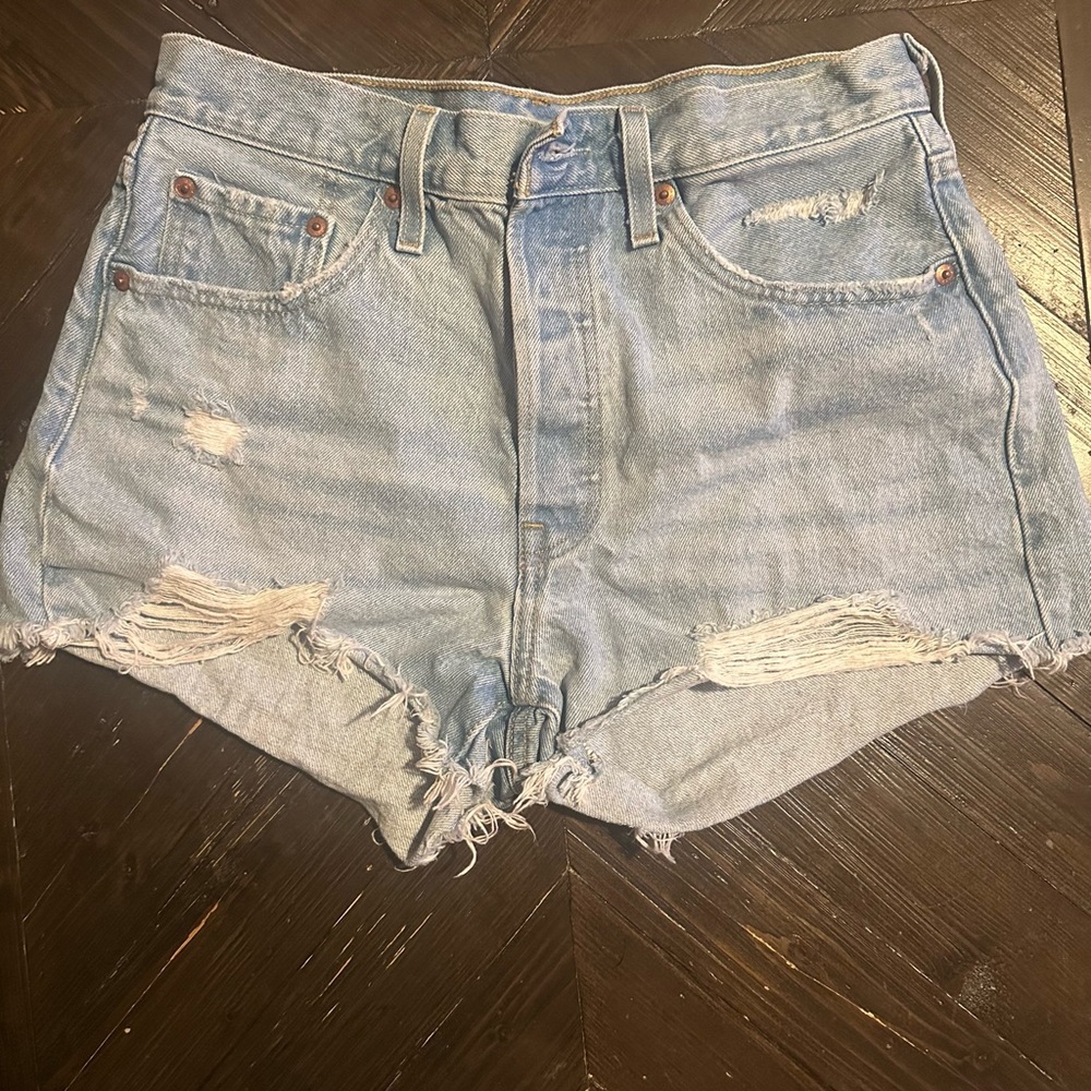 Levi 501 Ripped Jean Shorts